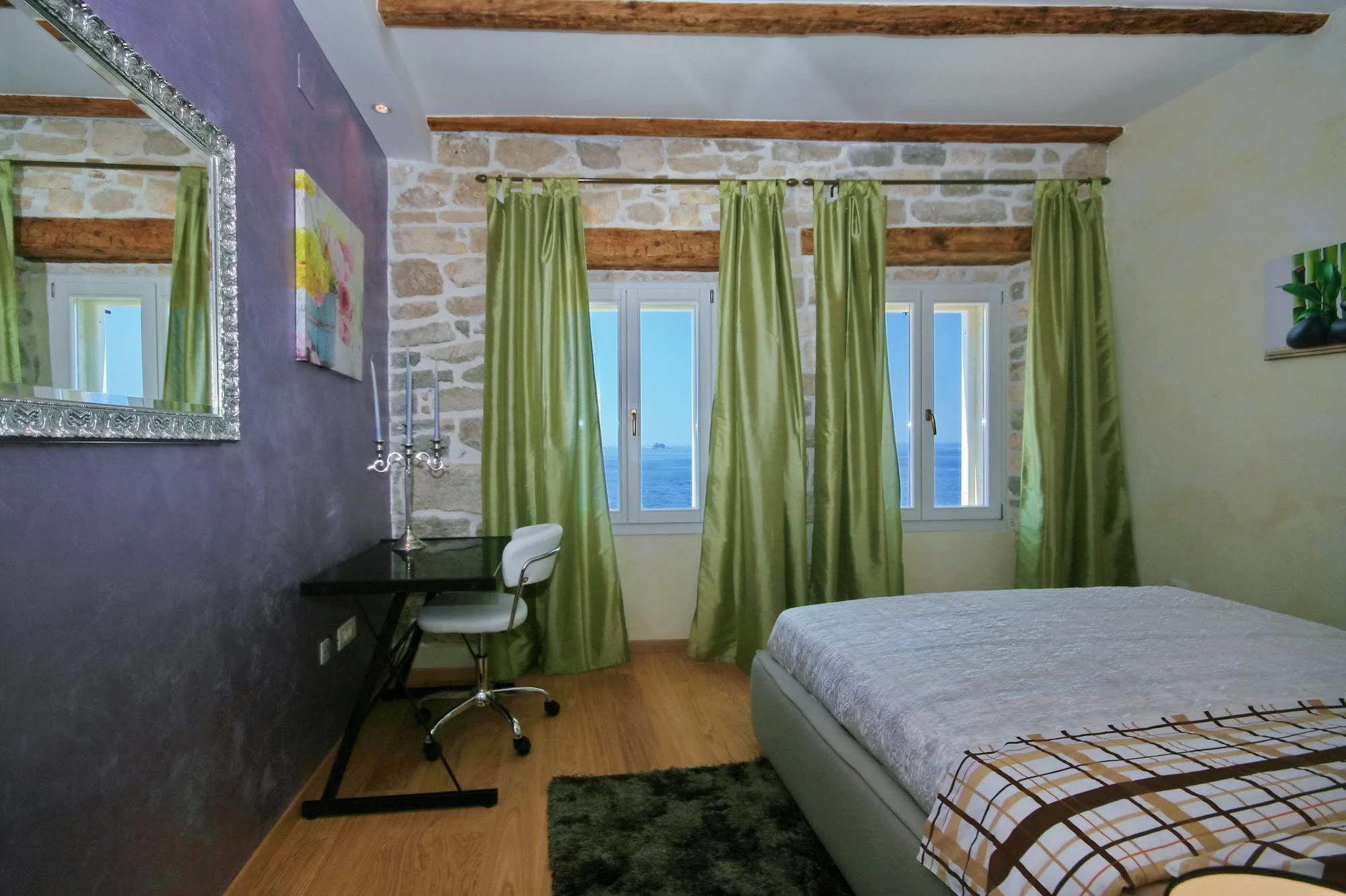 Angelo D'Oro Apartment Monte Rovinj Exterior photo